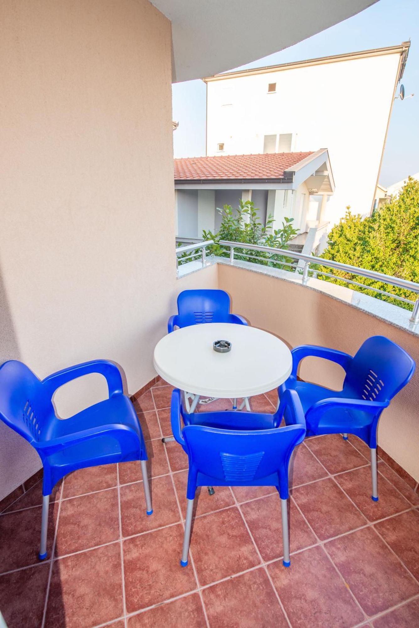 Apartments And Bungalow Casa Palma Ulcinj Habitación foto